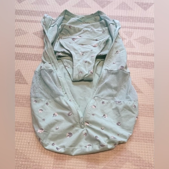 Happiest Baby Sleepea 5-Second Swaddle - Picture 6 of 8